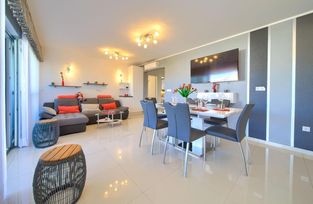 Apartment Crystal Aura Малинська Екстер'єр фото