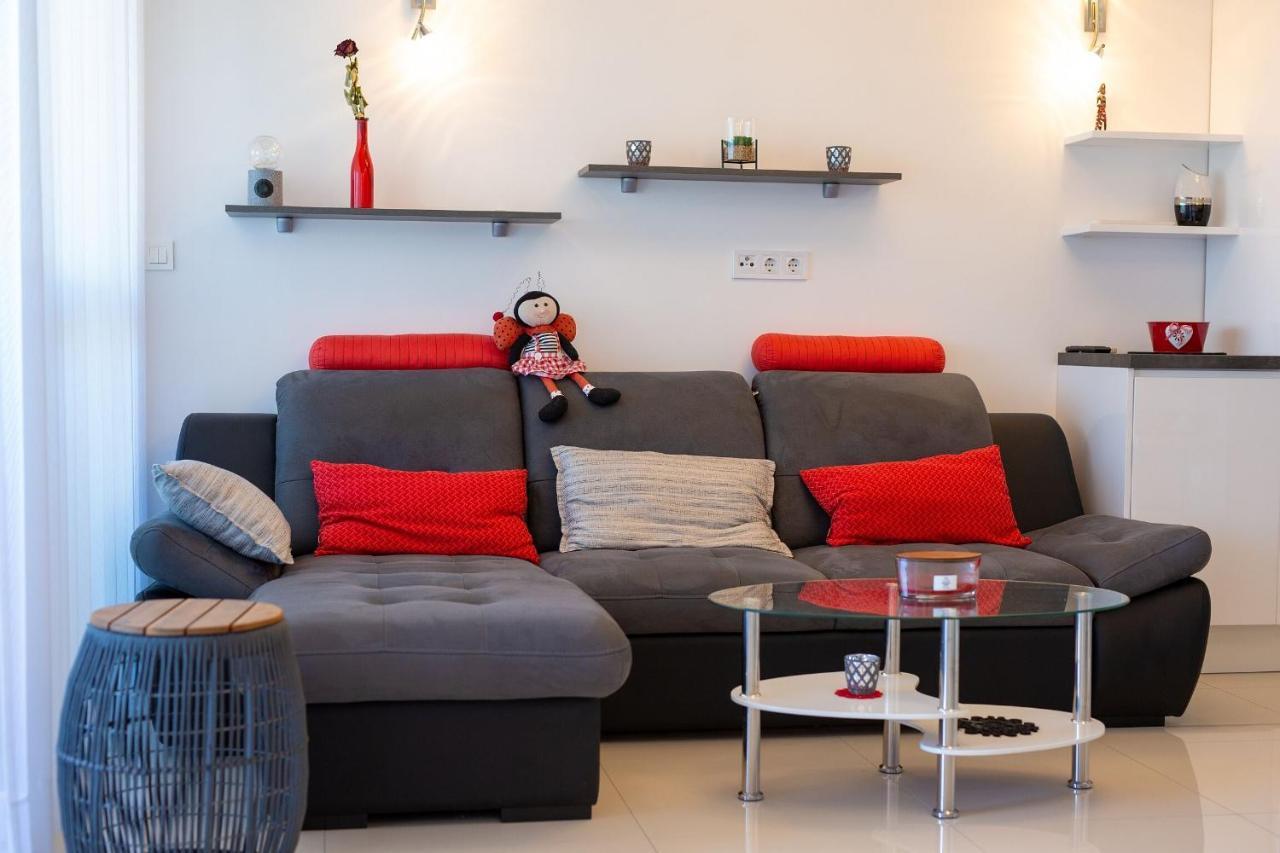 Apartment Crystal Aura Малинська Екстер'єр фото